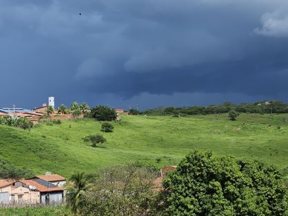 Cenário nublado no interior do Ceará