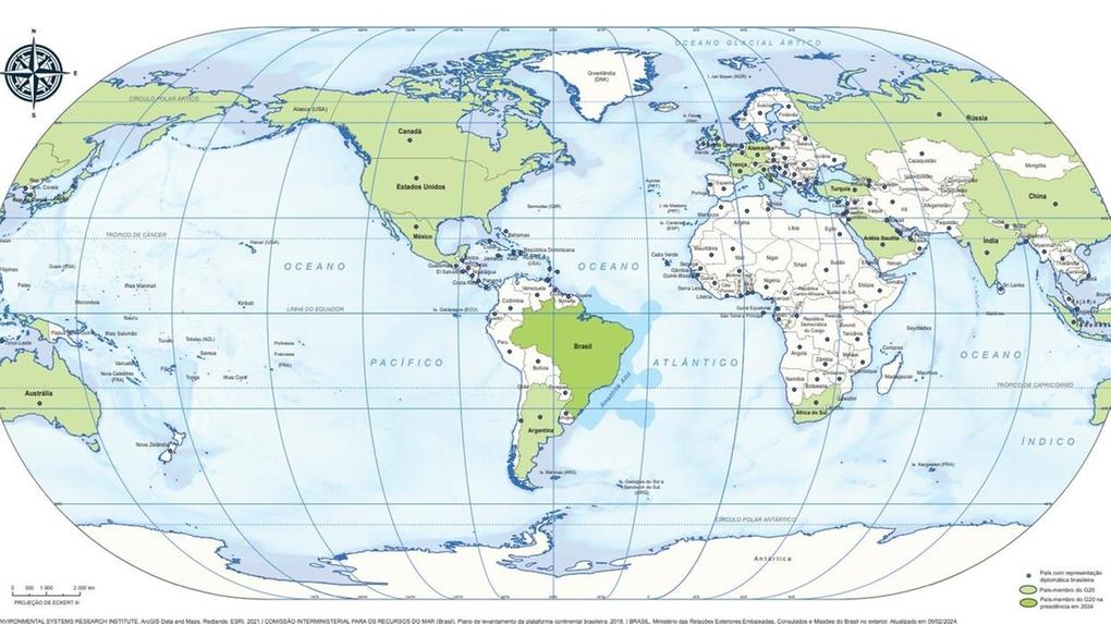 Mapa-múndi mostra o Brasil no centro do globo